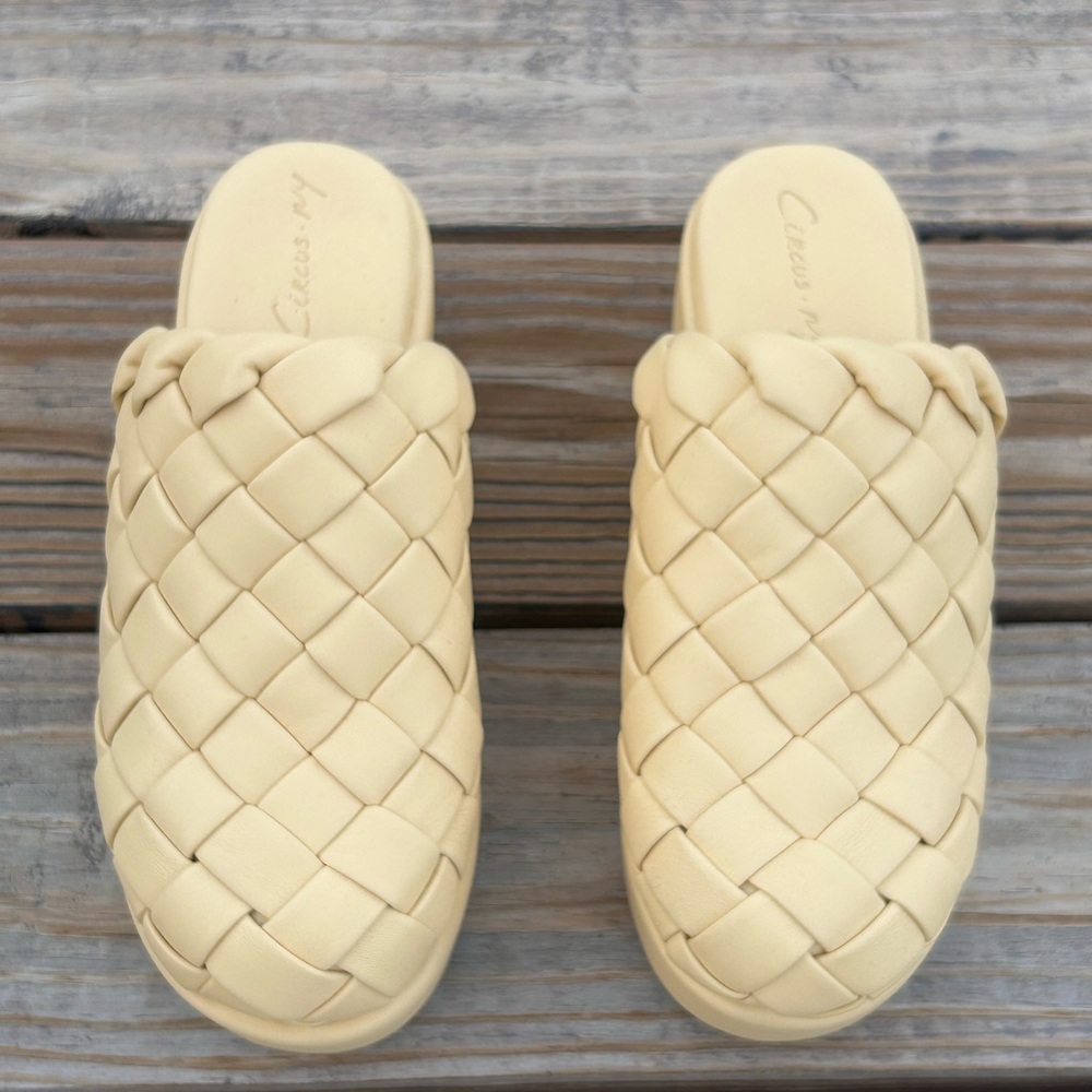 Circus by Sam Edelman Beige Slip-On Shoes